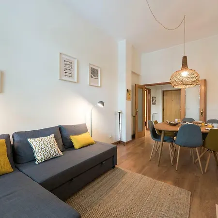 Lägenhet Lovelystay - The Getaway W/ Free Parking Oporto