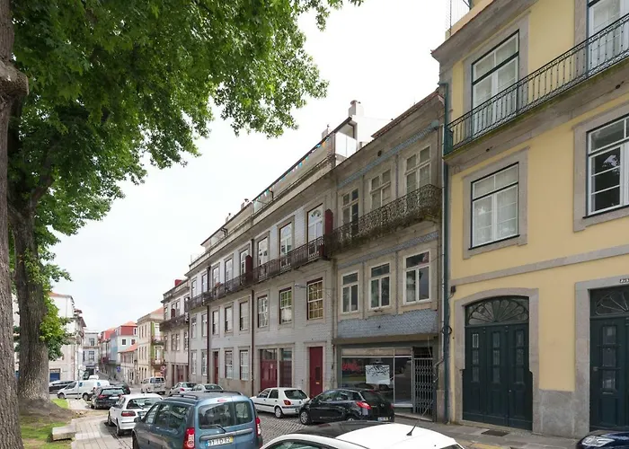 Lovelystay - The Getaway W/ Free Parking Porto