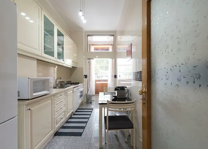 Apartmán Lovelystay - The Getaway W/ Free Parking *